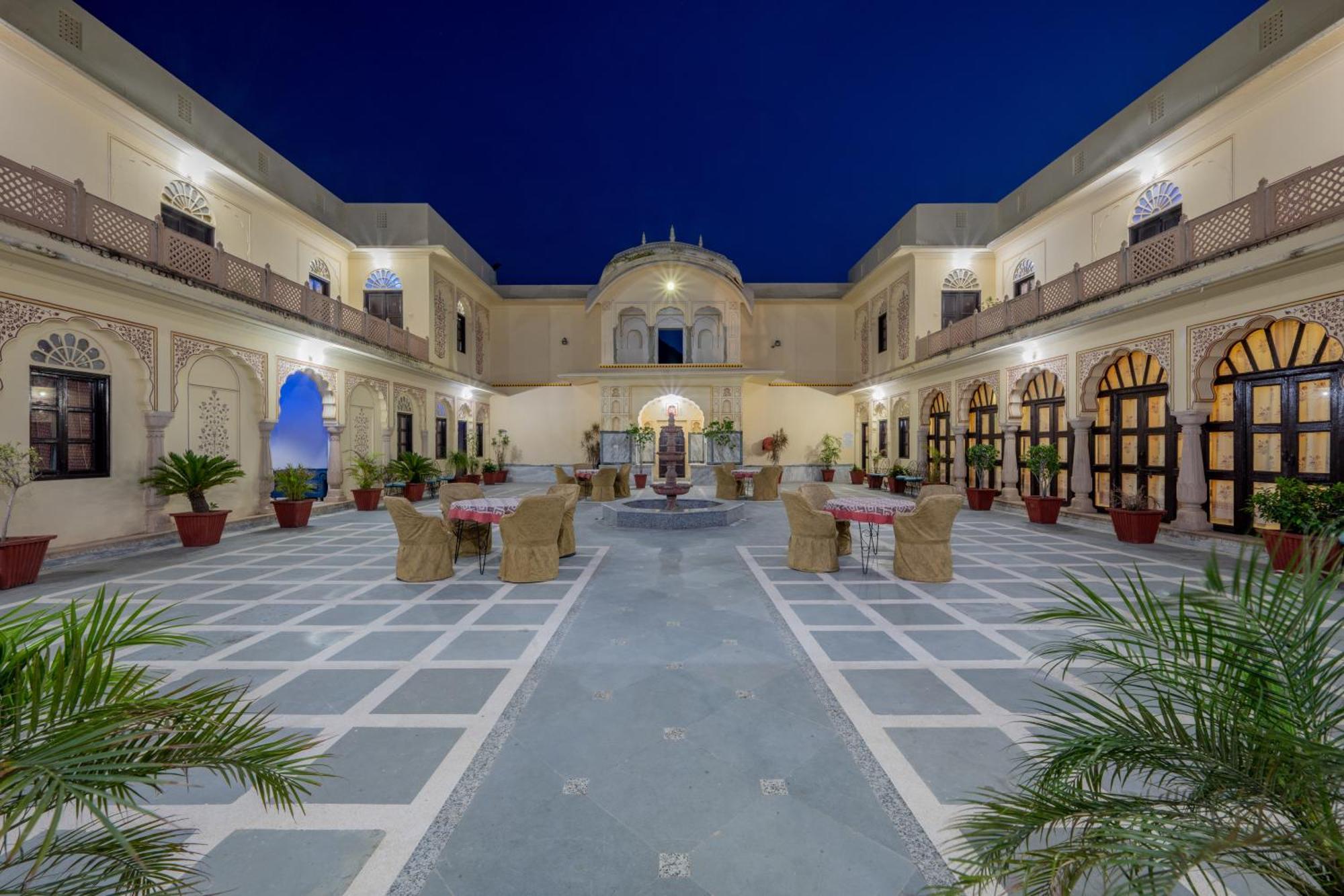 Dhulagarh Heritage Palace Hotel Near Jaipur Bānskhoh Extérieur photo