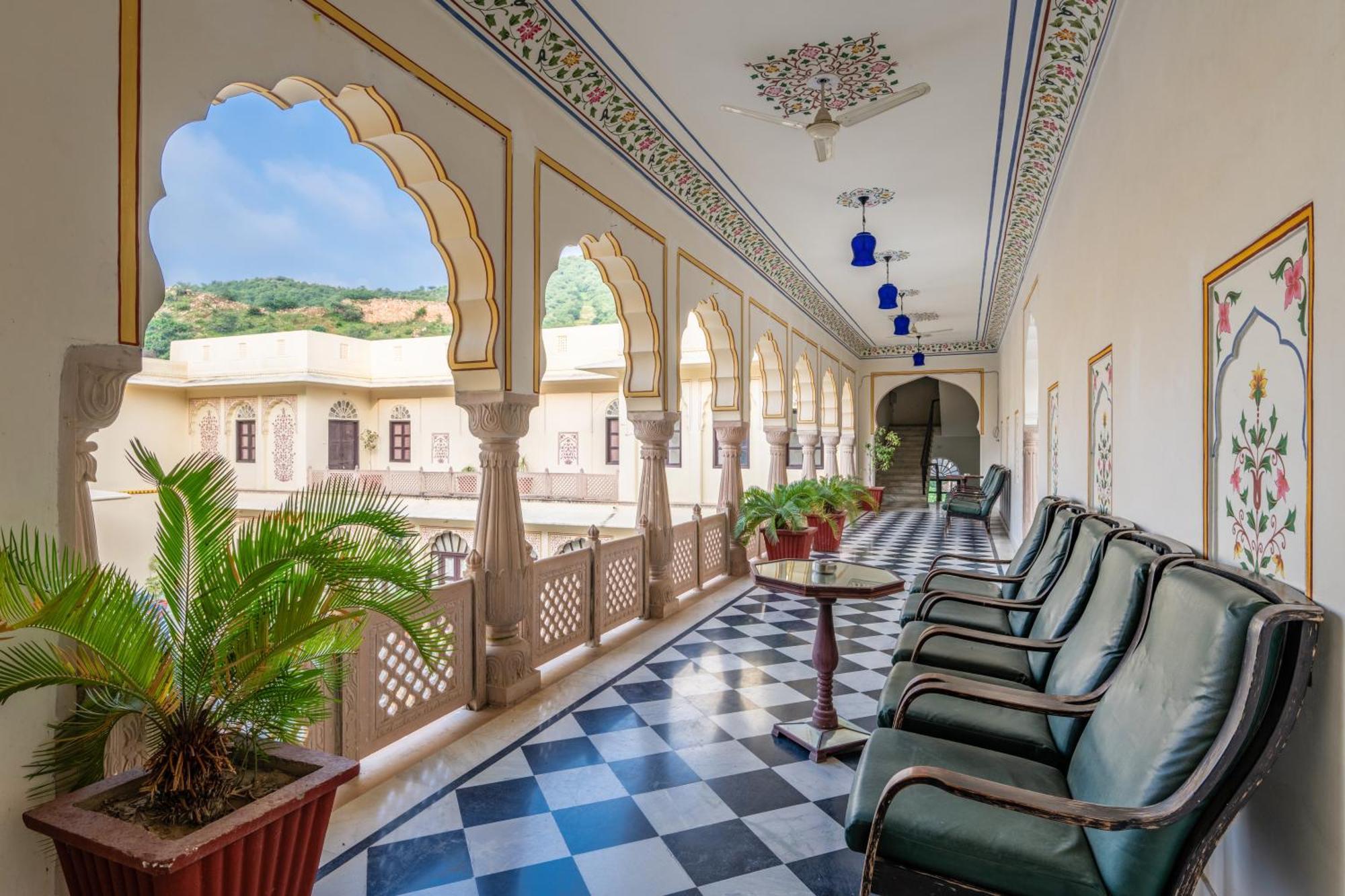 Dhulagarh Heritage Palace Hotel Near Jaipur Bānskhoh Extérieur photo