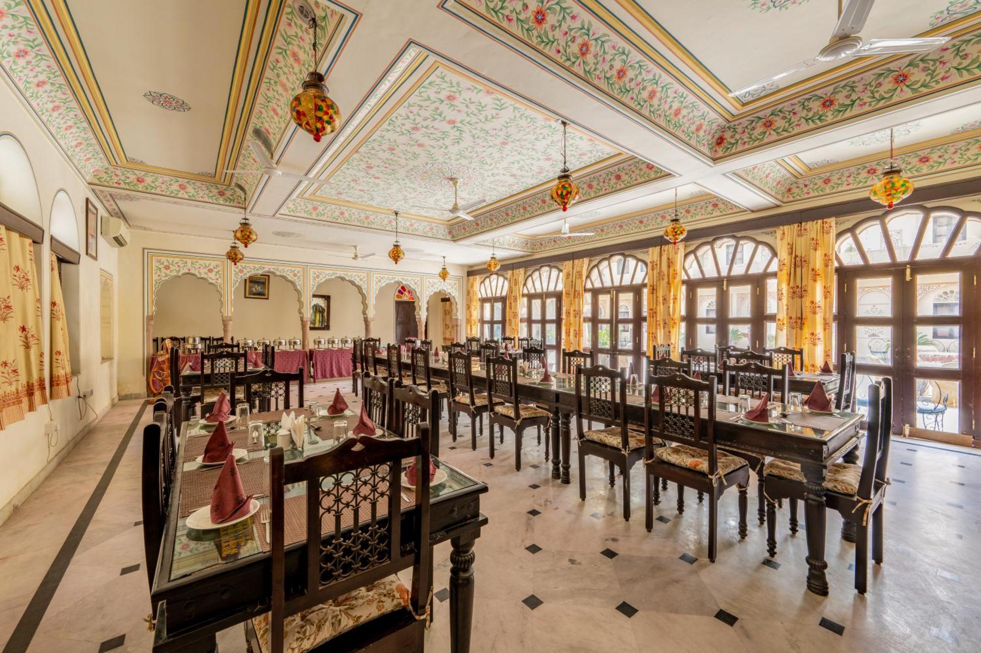 Dhulagarh Heritage Palace Hotel Near Jaipur Bānskhoh Extérieur photo