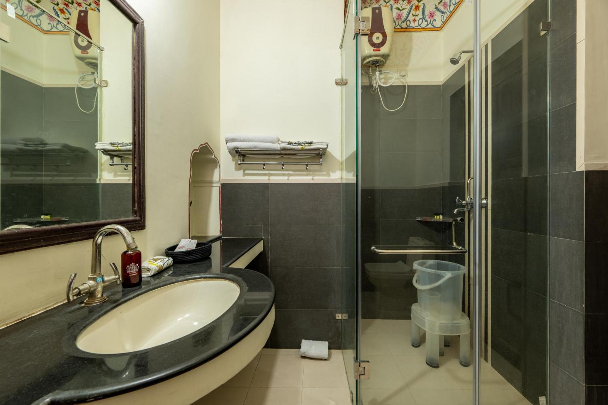 Dhulagarh Heritage Palace Hotel Near Jaipur Bānskhoh Extérieur photo